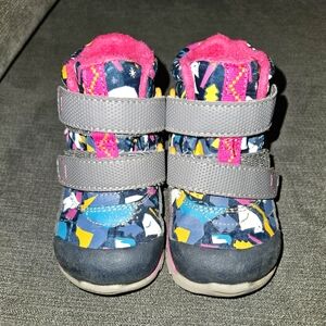 See Kai Run Atlas insulated boots